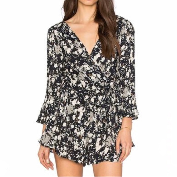 Free People Ruffles Romper Sz S - Picture 1 of 10